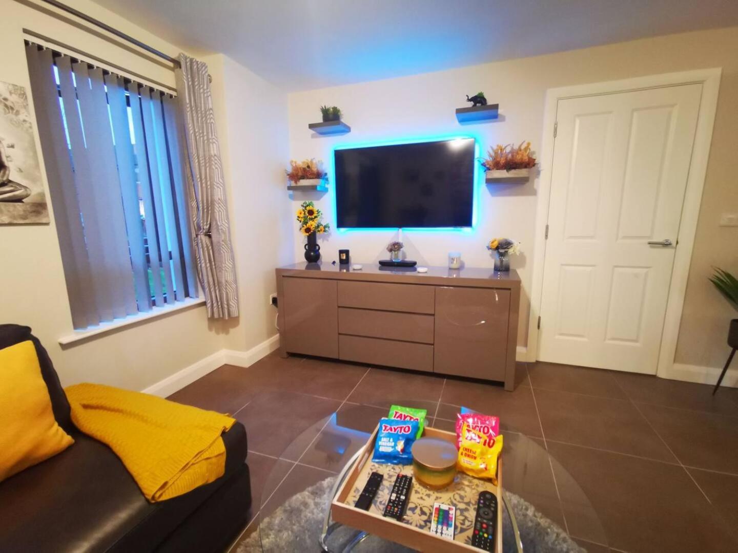 Belfast Central 2 Bedroom Luxurious Modern Stay Bagian luar foto